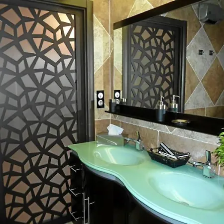 St Florent, Jacuzzi Et Sauna Prive Oletta (Corsica)